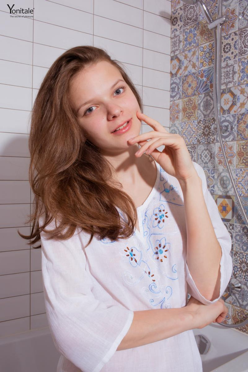 Уляна, 27 лет, 1 размер груди